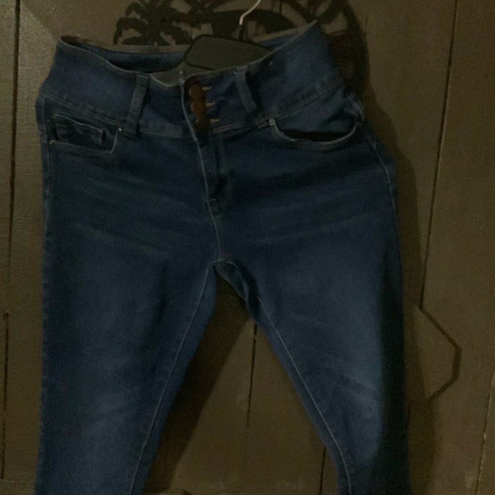 Bamboo- slightly used Jeans